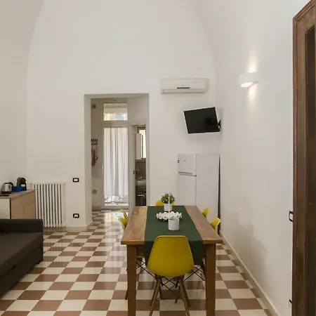 Palazzo Italia 3*