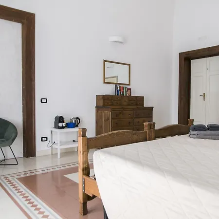 Palazzo Italia Pensionat Bari